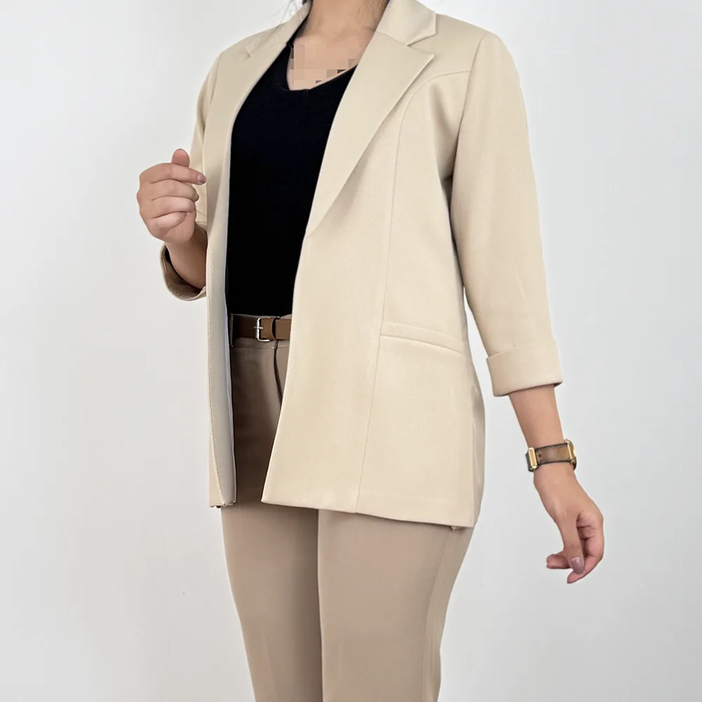 کت زنانه کرپ بلند4 کت زنانه مجلسی کرپ بلند یقه انگلیسی - Image 1