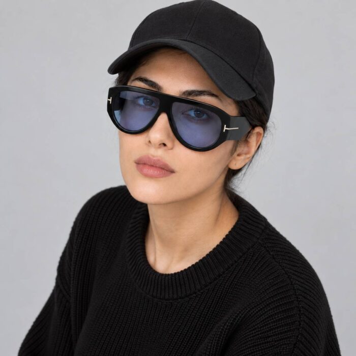 عینک آفتابی زنانه و مردانه مدل تام فورد uv400 خلبانی آبی فریم مشکی | مستر کوالیتی اورسایز استایلی - تصویر 4