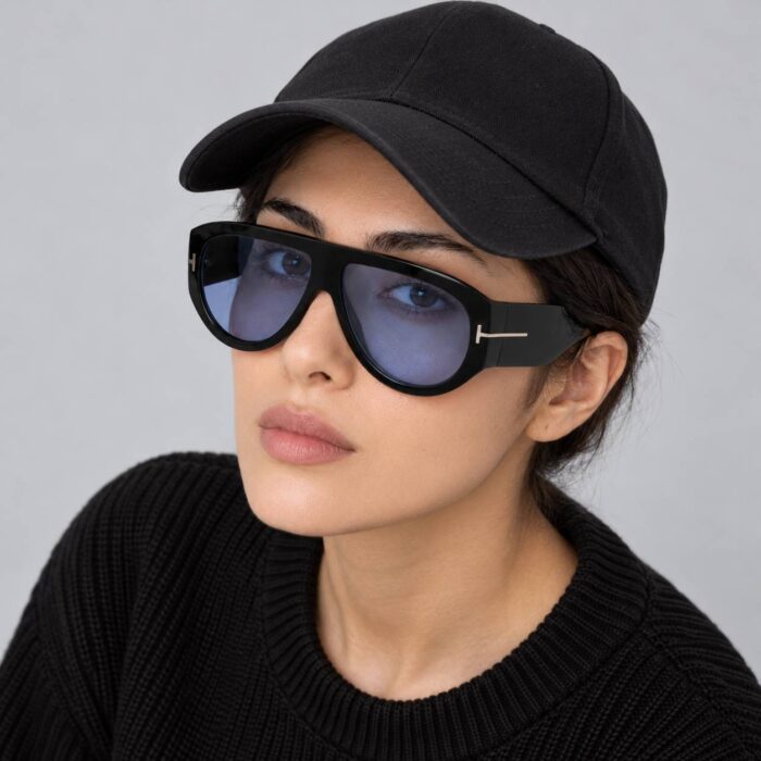 عینک آفتابی زنانه و مردانه مدل تام فورد uv400 خلبانی آبی فریم مشکی | مستر کوالیتی اورسایز استایلی - تصویر 2